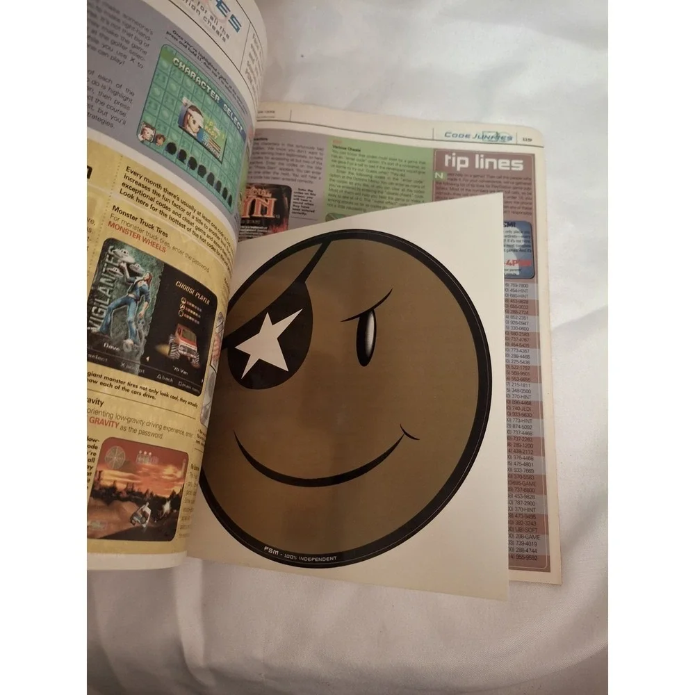 1998 PSM PlayStation Magazine #13 w/ Lid Sticker & Cards - Tomb Raider 3 - Retro